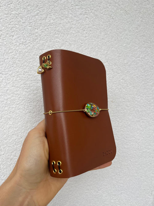 Couverture de carnet A6 en cuir